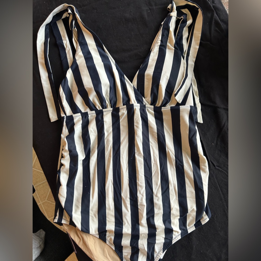 A Pea in the Pod Maternity One Piece Bathing Suit